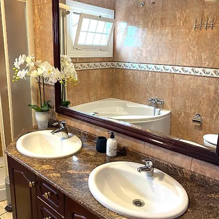 Adeje Galeon * Costa Adeje (Tenerife)